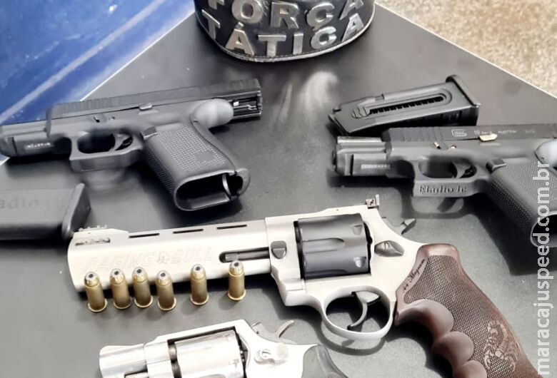 Dupla é detida com pistolas, revólveres e munições em Ponta Porã