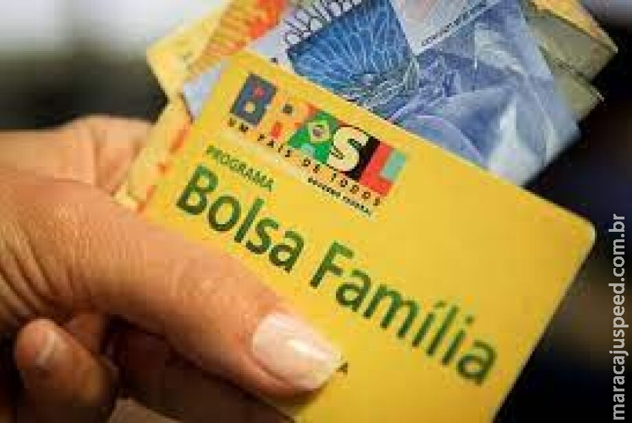 BENEFICIÁRIO DO BOLSA FAMÍLIA: INFORME A ESCOLA DO SEU FILHO E