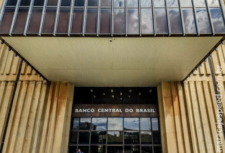 Mercado reduz previsão da inflação de 4,59% para 4,55% este ano