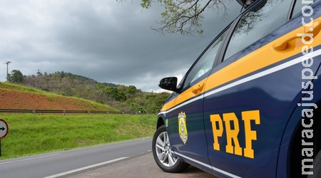 Em Sidrolândia, mulher é presa pela PRF com veículo com registro de furto no Rio Grande do Sul