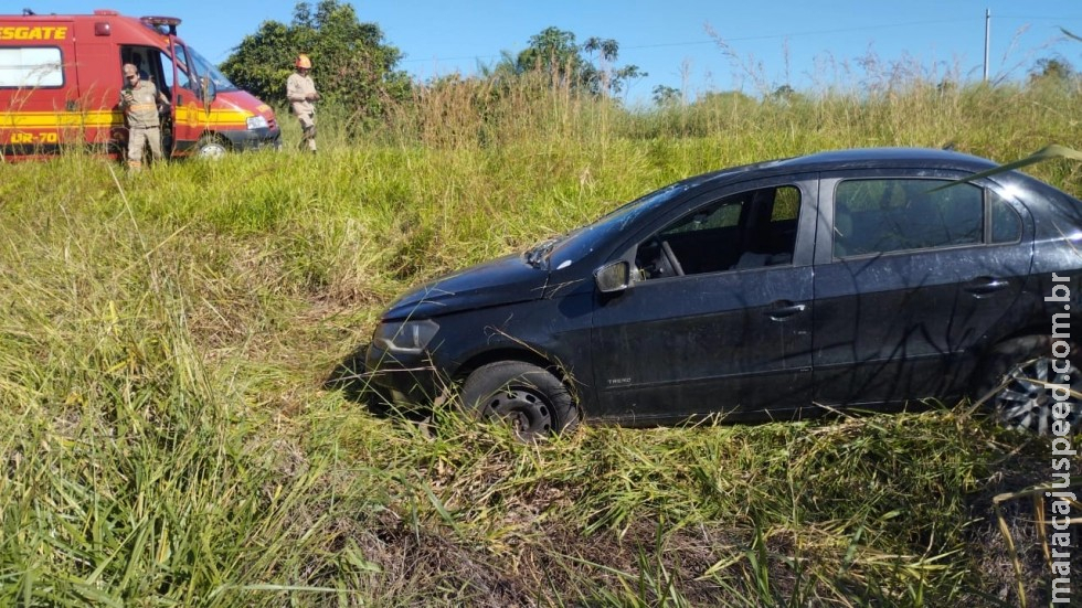 Motorista perde controle e capota carro entre Deodápolis e Ivinhema