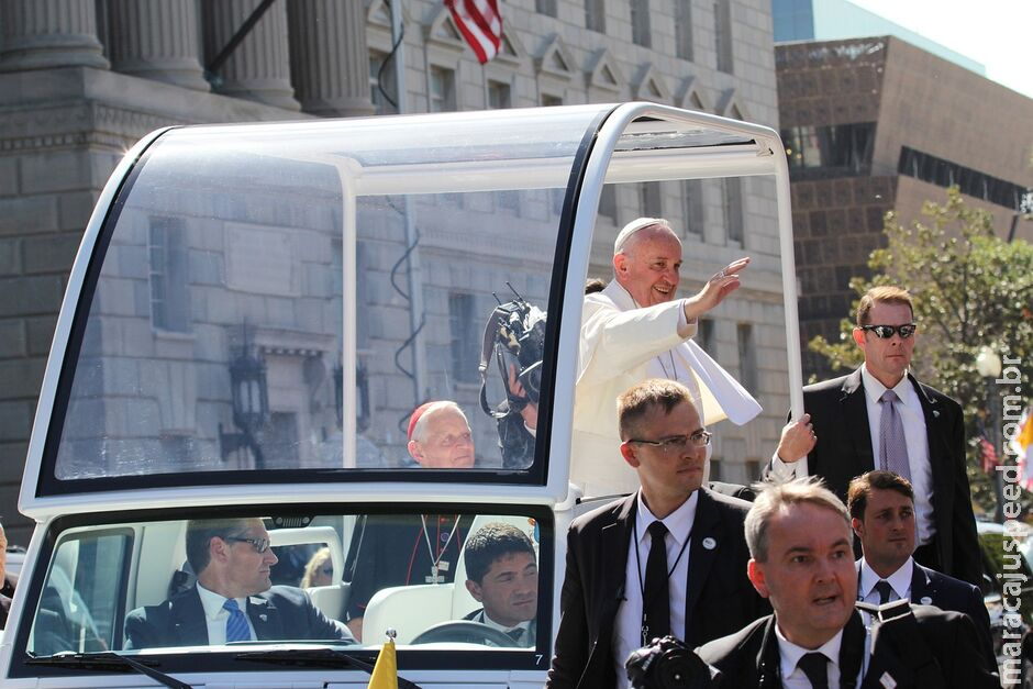 Papa Francisco diz a bispos que 