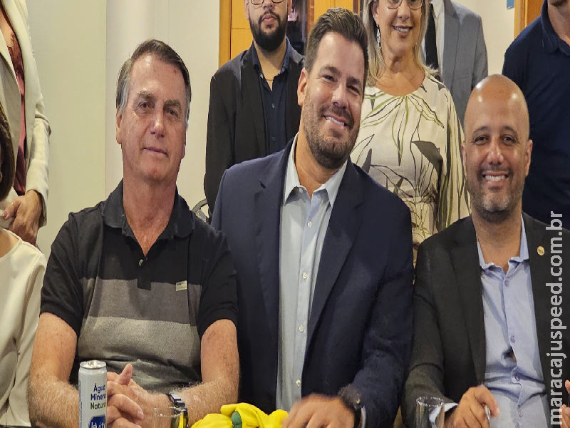 Bolsonaro, Capitão Contar e Major Vitor Hugo se reúnem em Brasília com instituto Harpia e discutem o futuro do Brasil