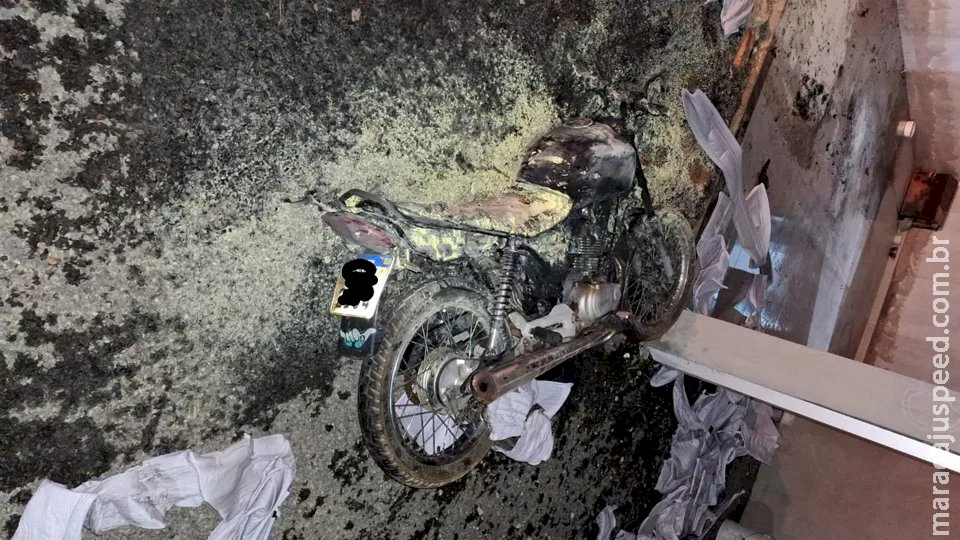 Esposa coloca fogo em motocicleta de companheiro após discussão em MS