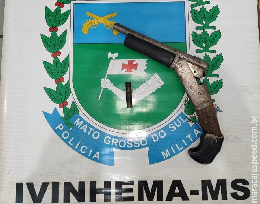 Homem é preso por porte ilegal de arma de fogo, sequestro e cárcere privado em Ivinhema