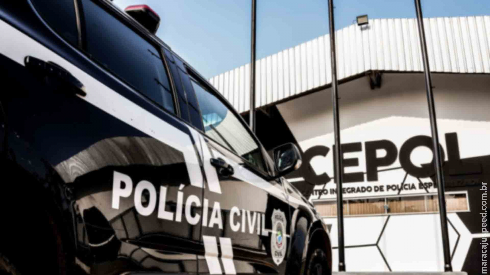 Jovem é detida após resistir à abordagem da Polícia Militar no Tijuca