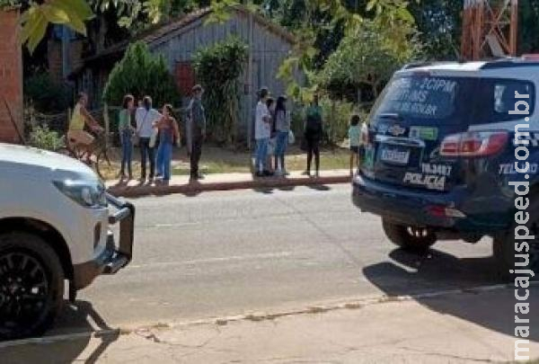 Mulher de Naviraí envolvida em morte de homem em Juti por dívida de R$ 46 é solta com tornozeleira