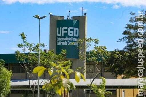 UFGD abre edital para contratar professores substitutos