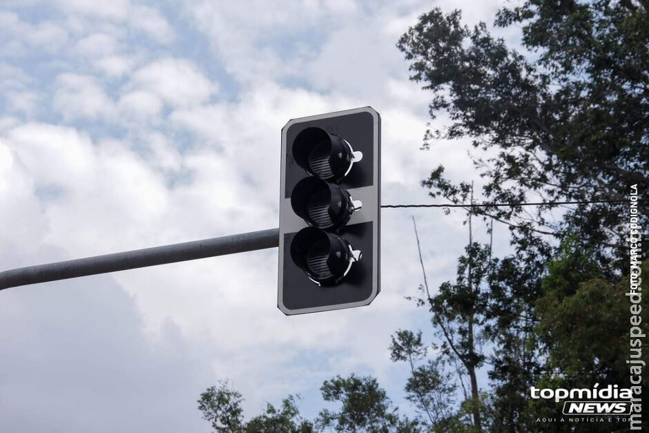 TCE-MS dá sinal verde para licitação dos semáforos em Campo Grande