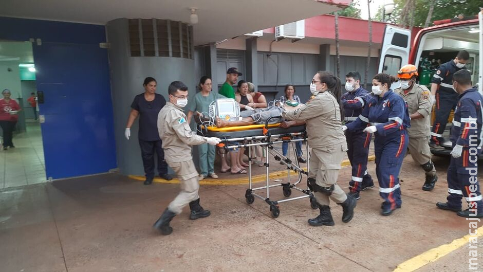 Jovem morre baleado na cabeça em frente a conveniência em Dourados