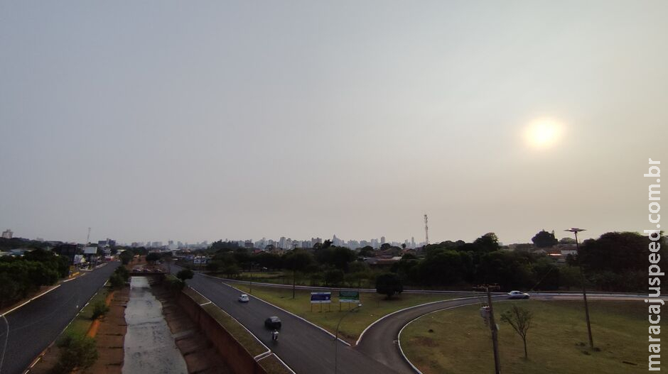 Semana começa quente, seca e com calor de até 44°C em MS