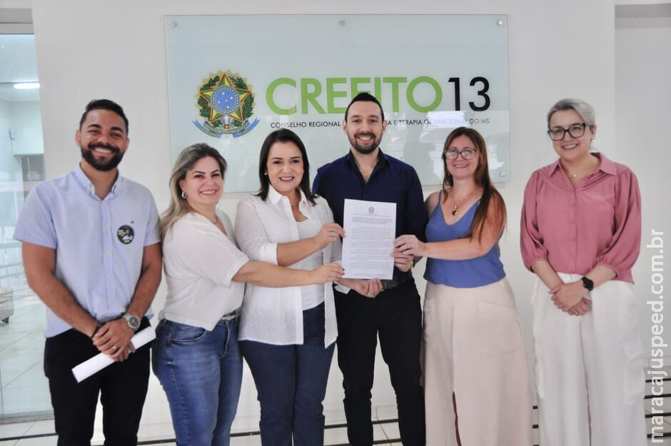 Adriane reforça compromisso com fisioterapeutas e terapeutas ocupacionais da Capital