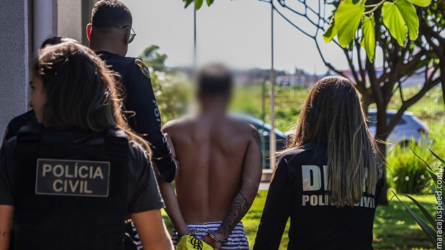 Armas, facas e mais de 130 munições foram apreendidas em operação contra agressores de mulheres