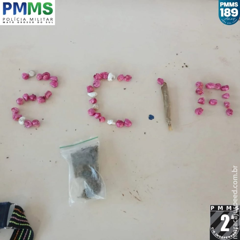 PM de Juti flagra jovem com 44 pedras de crack e maconha