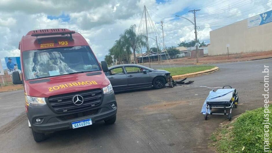 Acidente entre carro e moto deixa jovem ferido em Chapadão do Sul