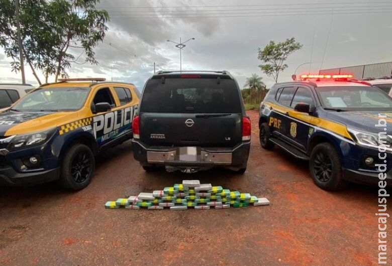 Bolivianos são presos transportando quase 40 kg de cocaína em MS