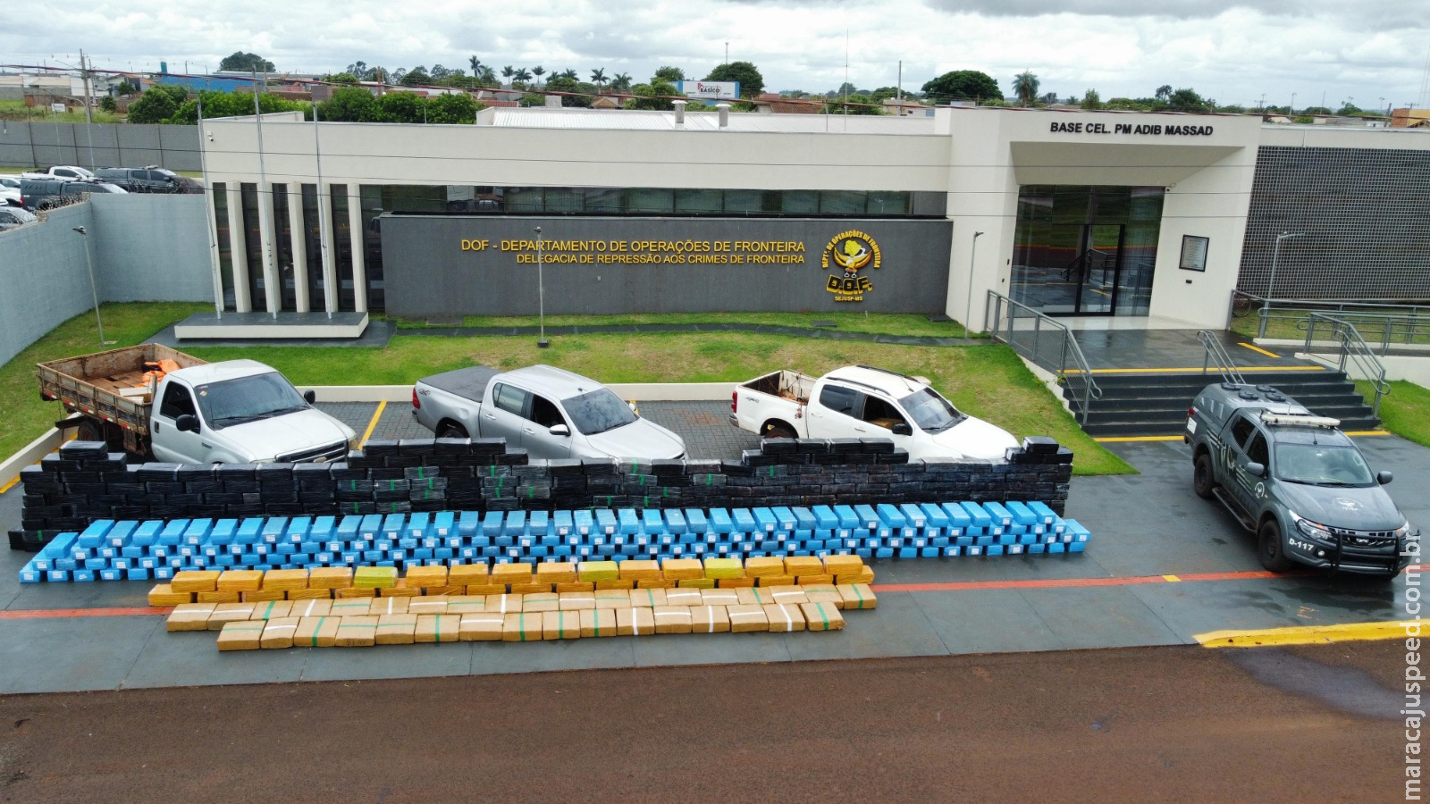 DOF faz maior apreensão de drogas do ano do Departamento e apreende mais de 10 toneladas de maconha em caminhonetes roubadas