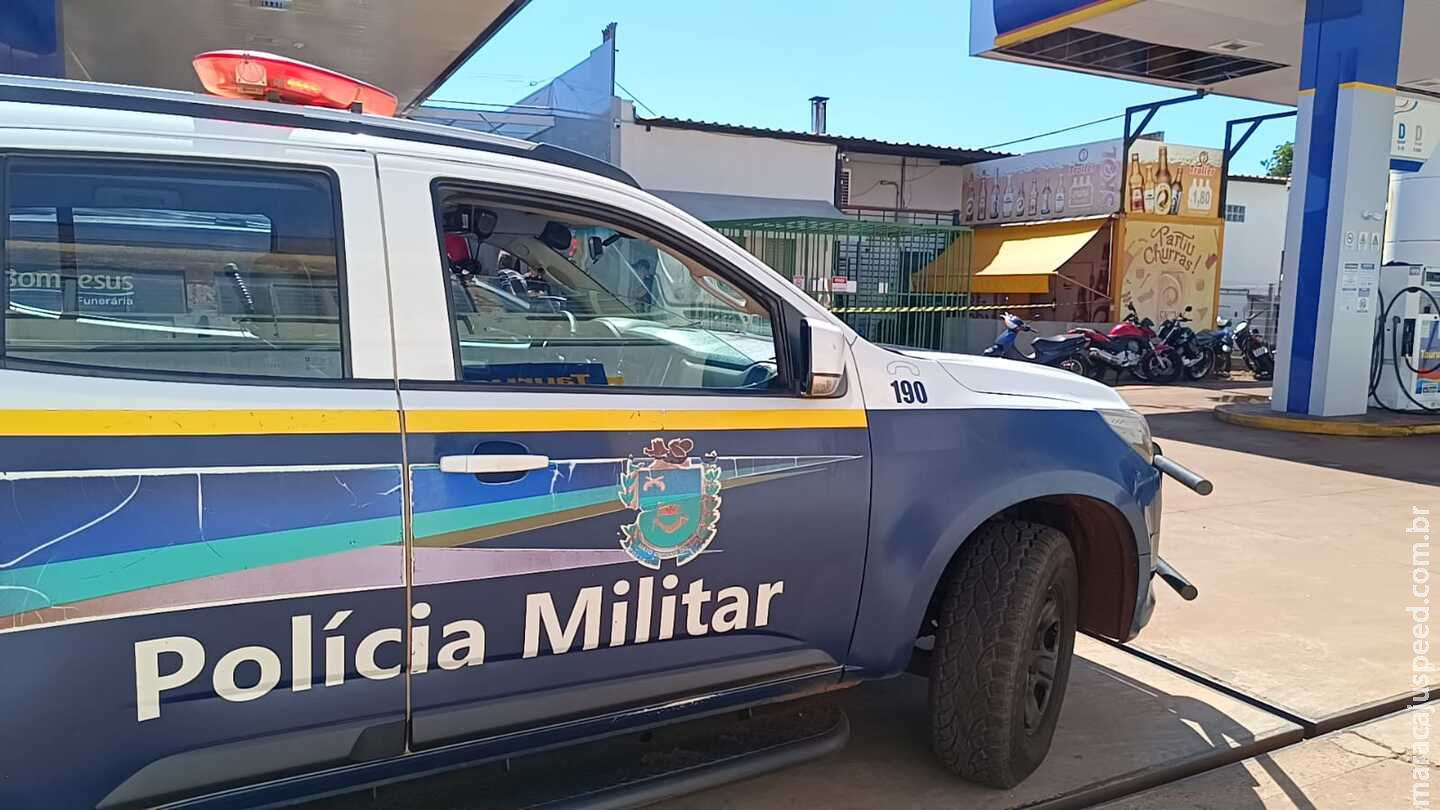 Morador de rua encontrado em banheiro de posto de gasolina foi assassinado por causa de colchão