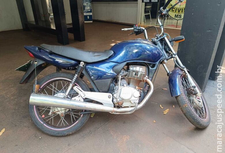 Mulher tem moto furtada próximo ao Trevo da Bandeira; veículo é encontrado abandonado