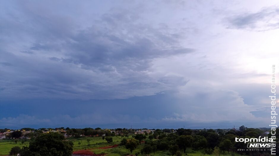 Primeiro fim de semana será quente e com chance de chuva em MS