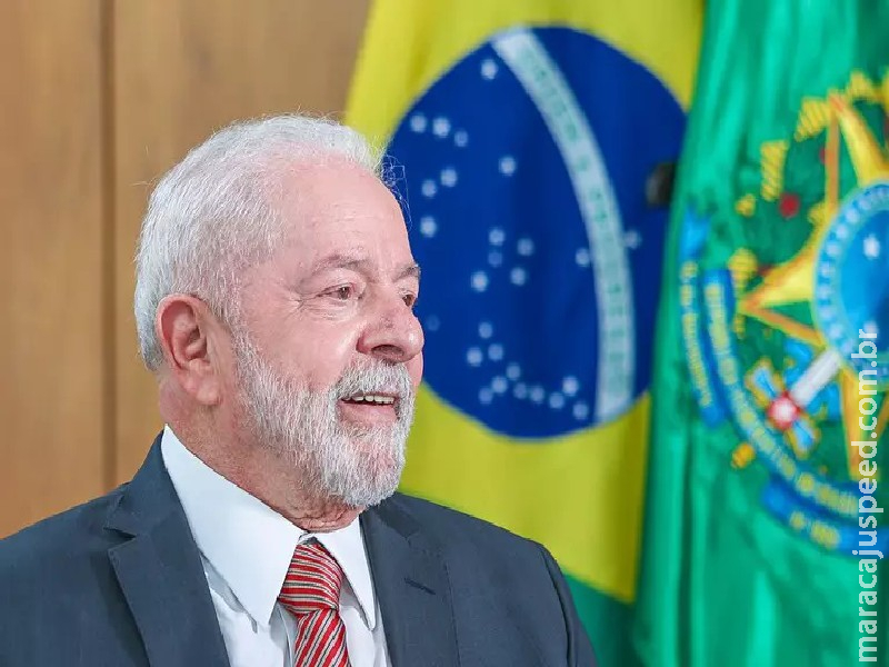 Brasil vai taxar produtos dos EUA se os EUA taxarem os do Brasil, diz Lula