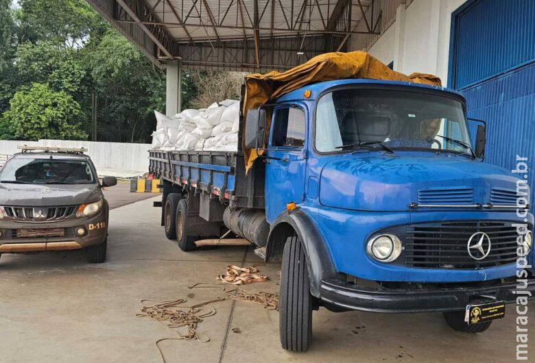 Caminhão é apreendido com quase uma tonelada de defensivo agrícola 