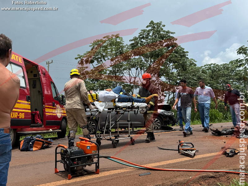 Maracaju: Colisão frontal entre veículos na BR-267, próximo a Copasul